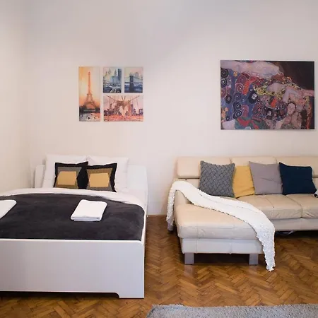 Large, Comfy In The Centre
