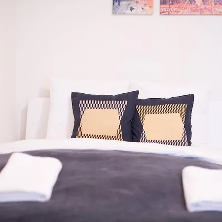 아파트 Large, Comfy In The Centre 부다페스트